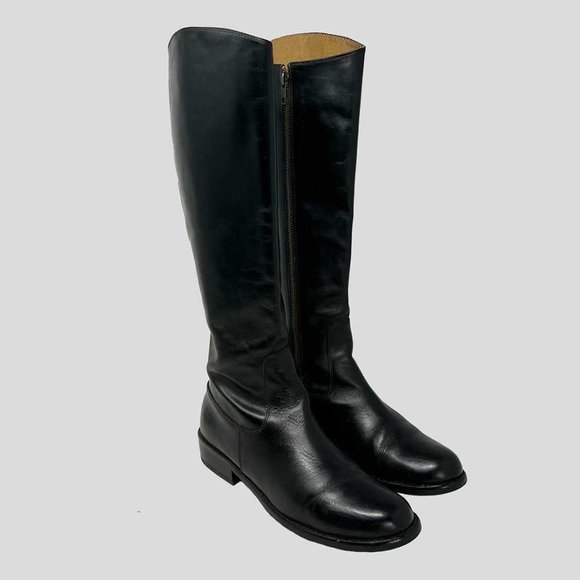 Juicy Couture - 7 Medium US - Picture 3 of 7